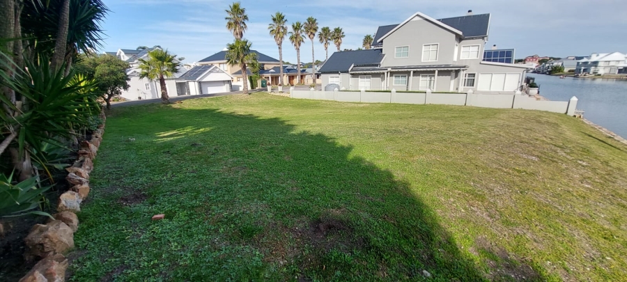  Bedroom Property for Sale in Marina Martinique Eastern Cape